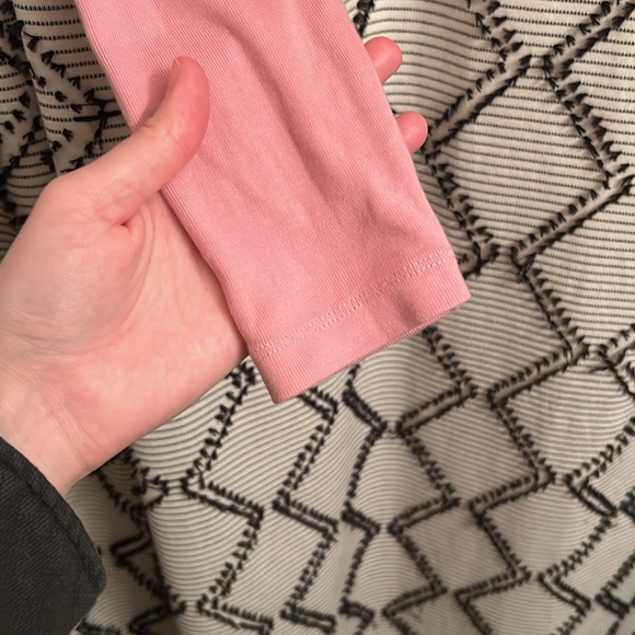 Urban Outfitters T-Shirt Cardigan - Picture 4 of 6